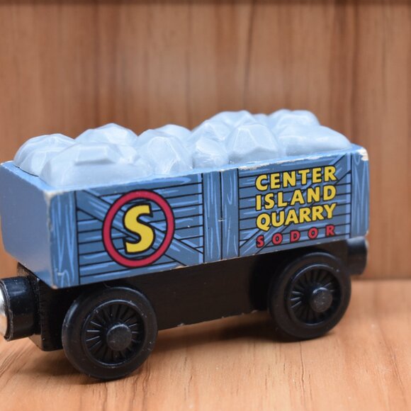 Boulder Car Center Island Quarry Sodor Wooden Trains Thomas & Friends Magnetic - Picture 6 of 8